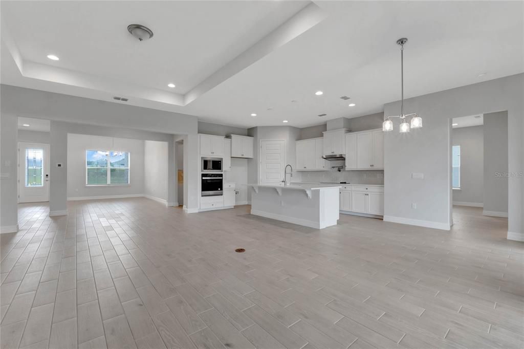 For Sale: $893,231 (5 beds, 3 baths, 2929 Square Feet)