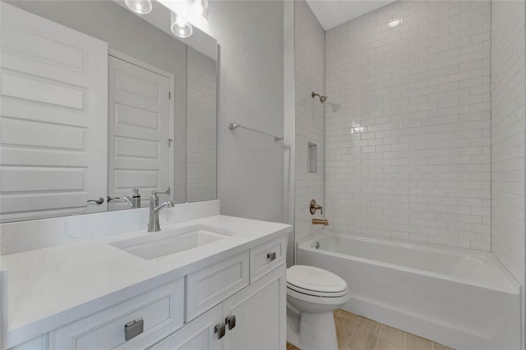 For Sale: $893,231 (5 beds, 3 baths, 2929 Square Feet)