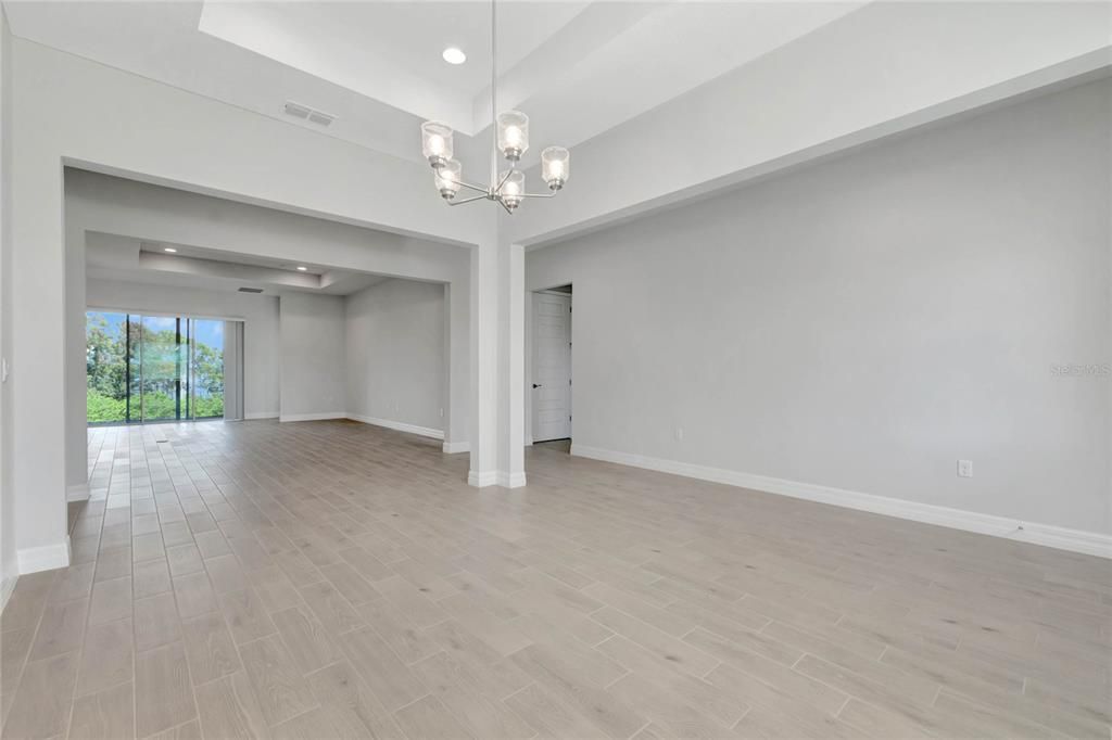 For Sale: $893,231 (5 beds, 3 baths, 2929 Square Feet)