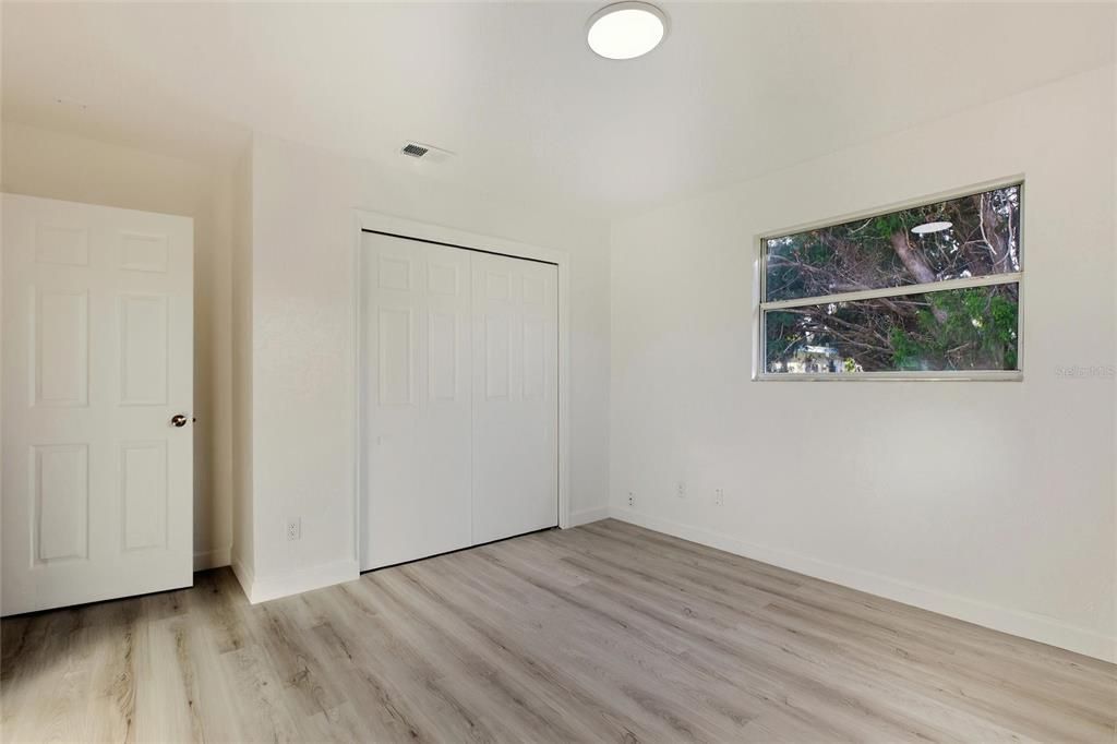 For Sale: $289,990 (3 beds, 2 baths, 1200 Square Feet)