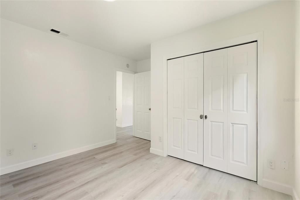 For Sale: $289,990 (3 beds, 2 baths, 1200 Square Feet)