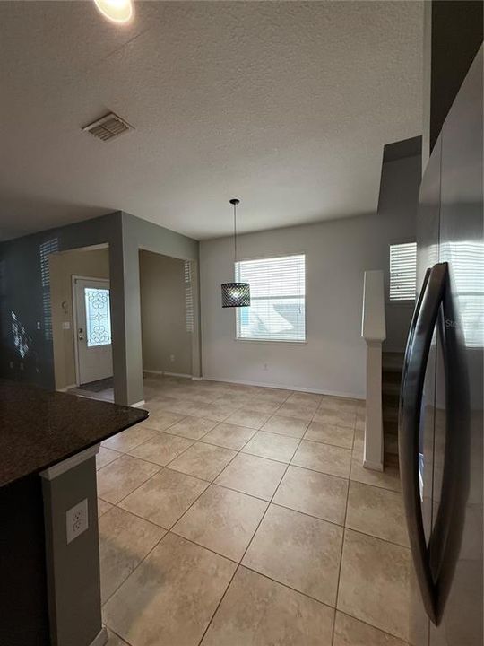 For Rent: $2,600 (4 beds, 2 baths, 2140 Square Feet)