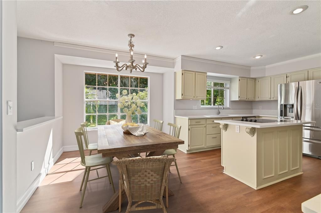 Active With Contract: $500,000 (4 beds, 2 baths, 2916 Square Feet)