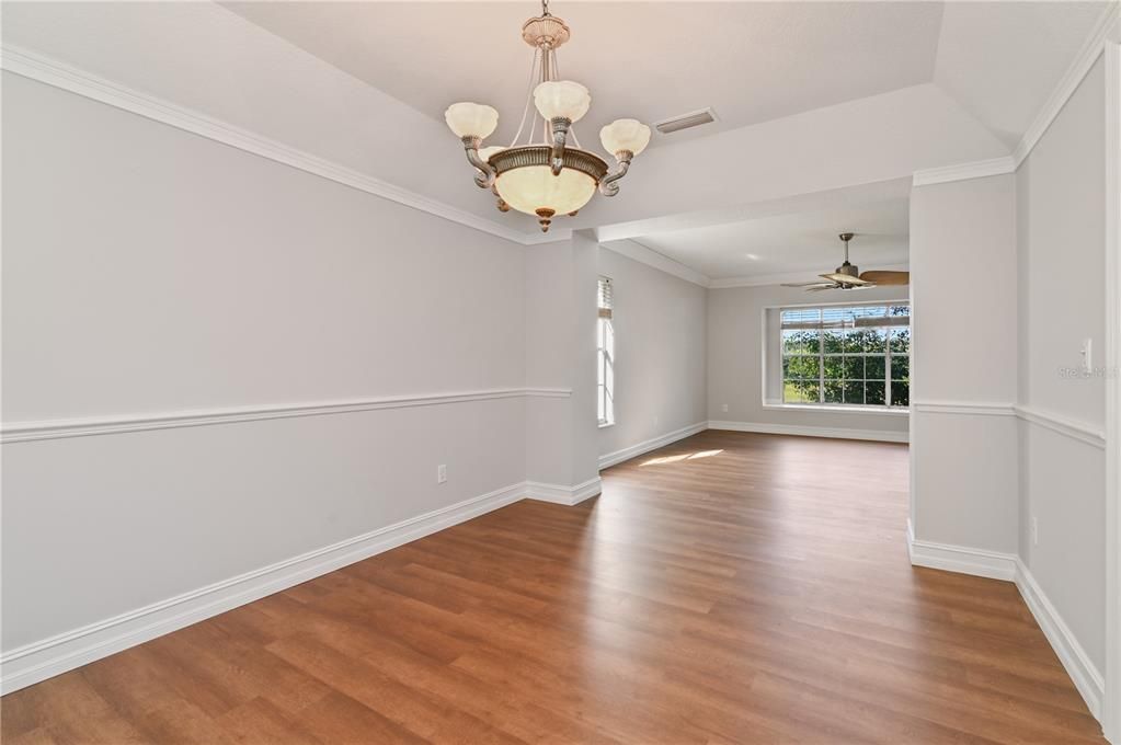 Active With Contract: $500,000 (4 beds, 2 baths, 2916 Square Feet)