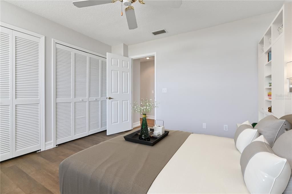 Active With Contract: $500,000 (4 beds, 2 baths, 2916 Square Feet)