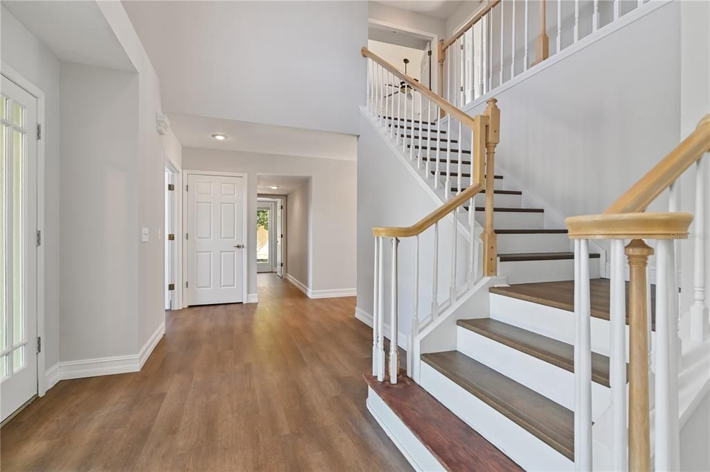 Active With Contract: $500,000 (4 beds, 2 baths, 2916 Square Feet)