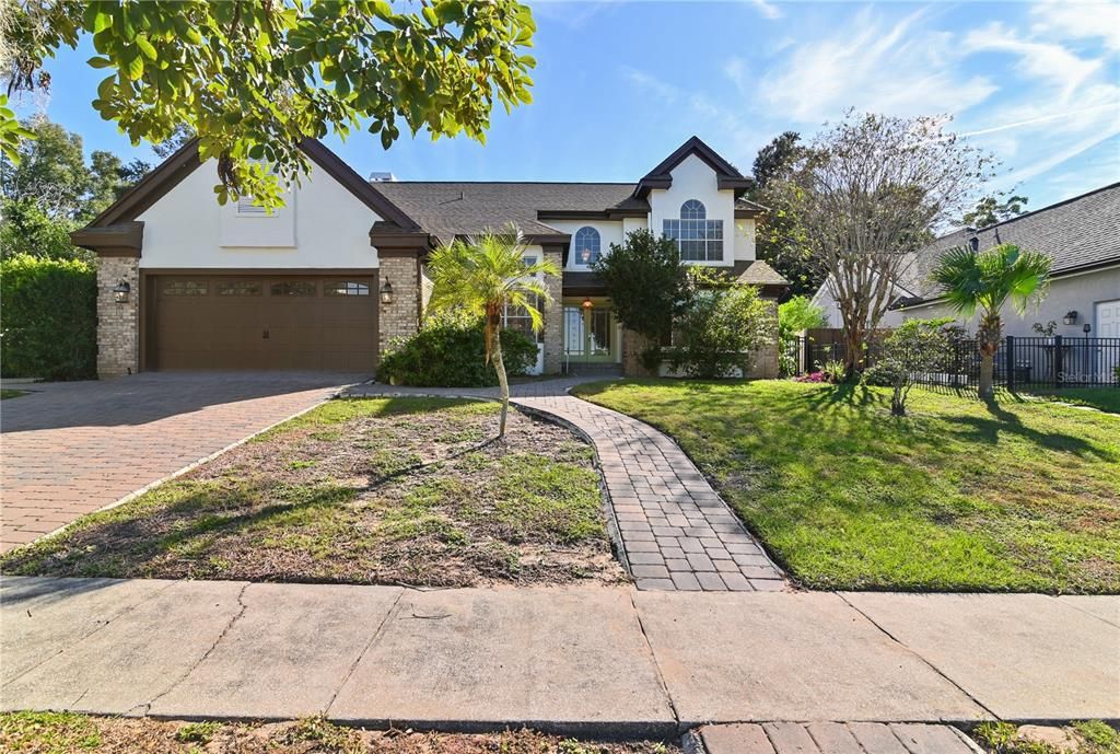 Active With Contract: $500,000 (4 beds, 2 baths, 2916 Square Feet)