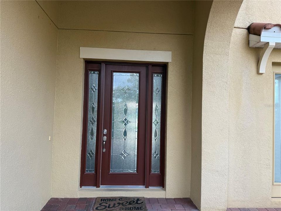 For Rent: $3,895 (5 beds, 5 baths, 5623 Square Feet)