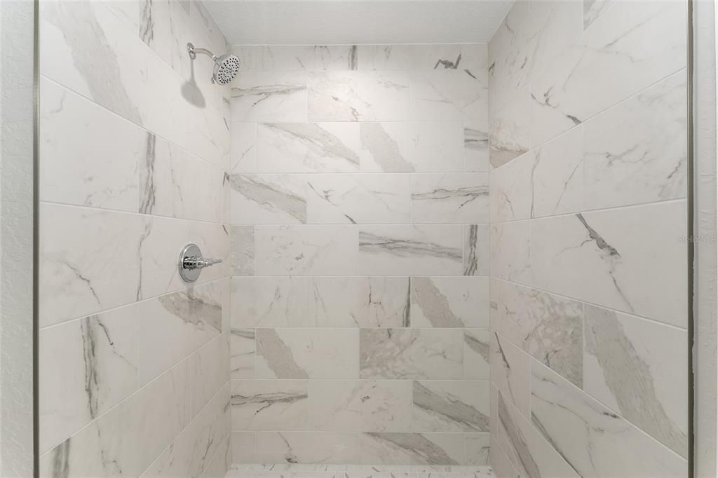 На продажу: $268,000 (3 спален, 2 ванн, 1475 Квадратных фут)