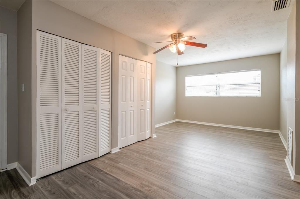 出租: $2,895 (4 贝兹, 2 浴室, 1712 平方英尺)