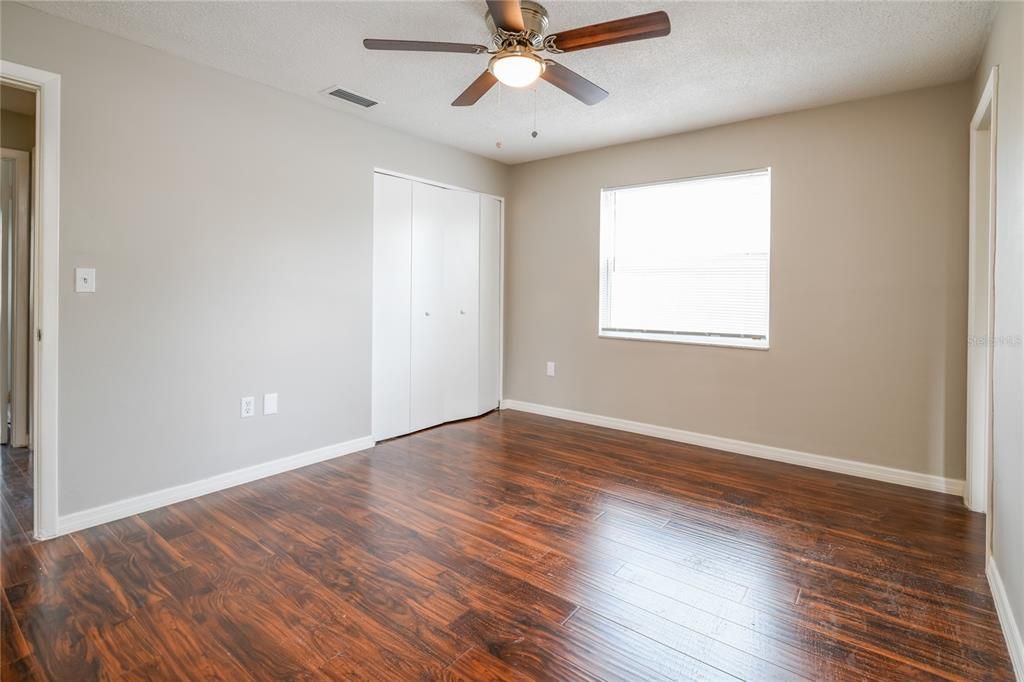 出租: $2,895 (4 贝兹, 2 浴室, 1712 平方英尺)