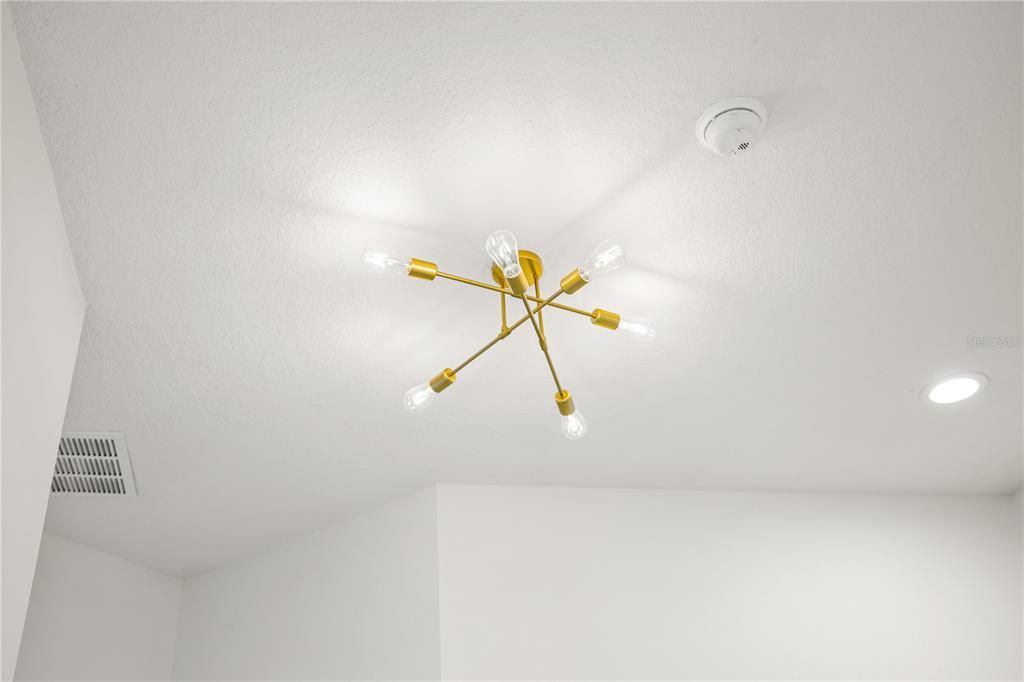 出租: $2,850 (3 贝兹, 2 浴室, 1500 平方英尺)