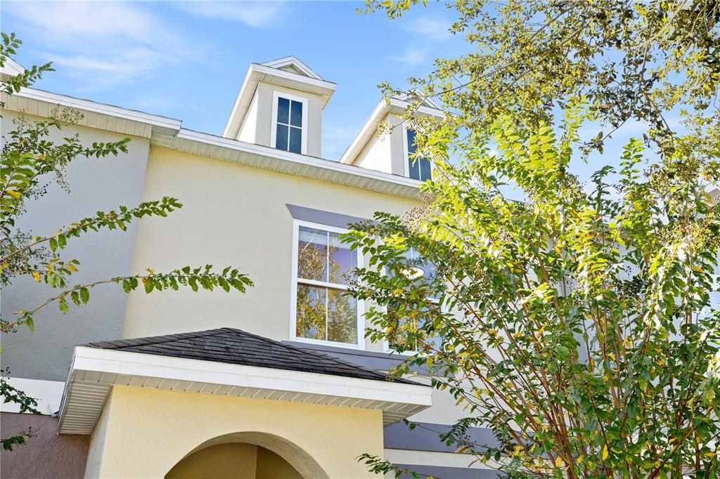 出租: $2,850 (3 贝兹, 2 浴室, 1500 平方英尺)