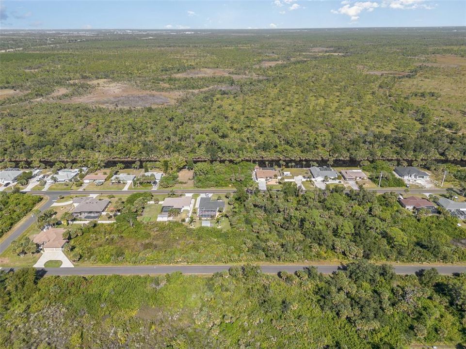 待售: $18,000 (0.23 acres)