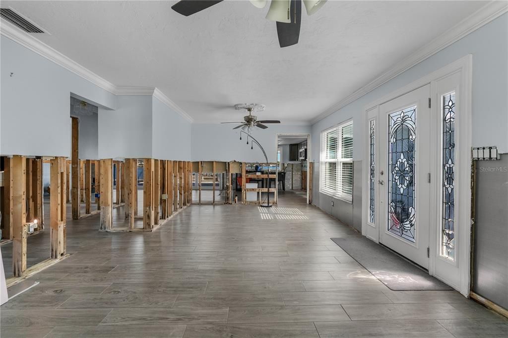 En Venta: $999,000 (3 camas, 2 baños, 1887 Pies cuadrados)