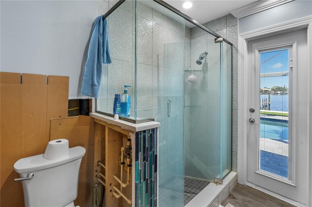 En Venta: $999,000 (3 camas, 2 baños, 1887 Pies cuadrados)