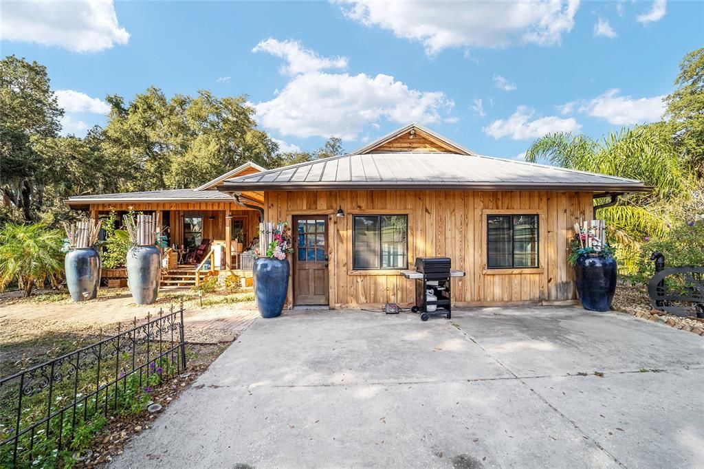 待售: $1,650,000 (2 贝兹, 2 浴室, 2440 平方英尺)