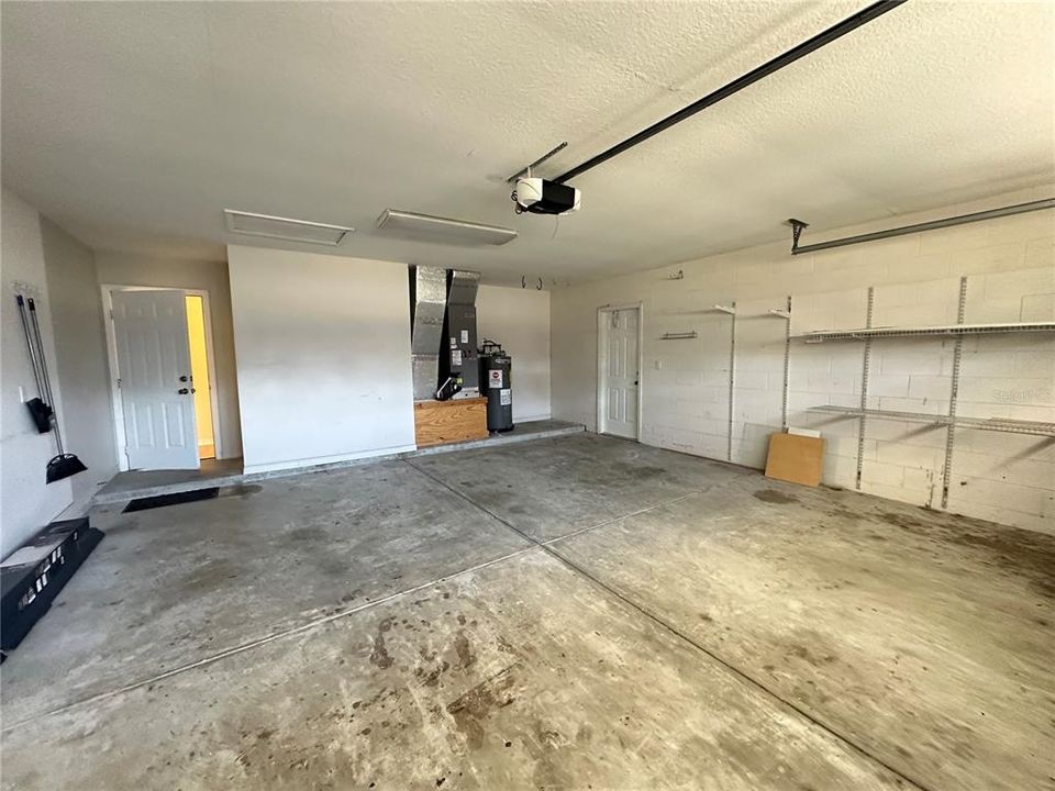 For Rent: $2,000 (3 beds, 2 baths, 1446 Square Feet)