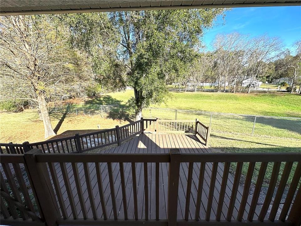 For Rent: $2,000 (3 beds, 2 baths, 1446 Square Feet)