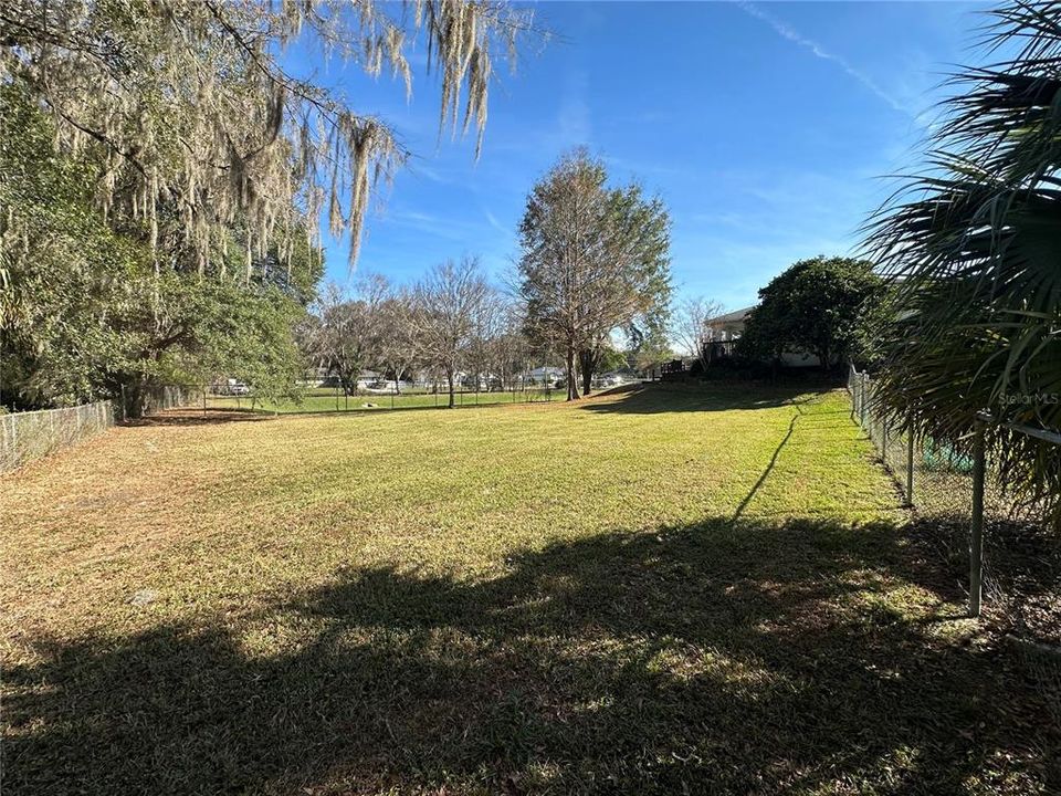 For Rent: $2,000 (3 beds, 2 baths, 1446 Square Feet)