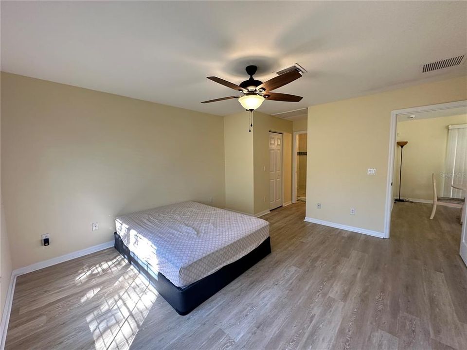 For Rent: $2,000 (3 beds, 2 baths, 1446 Square Feet)