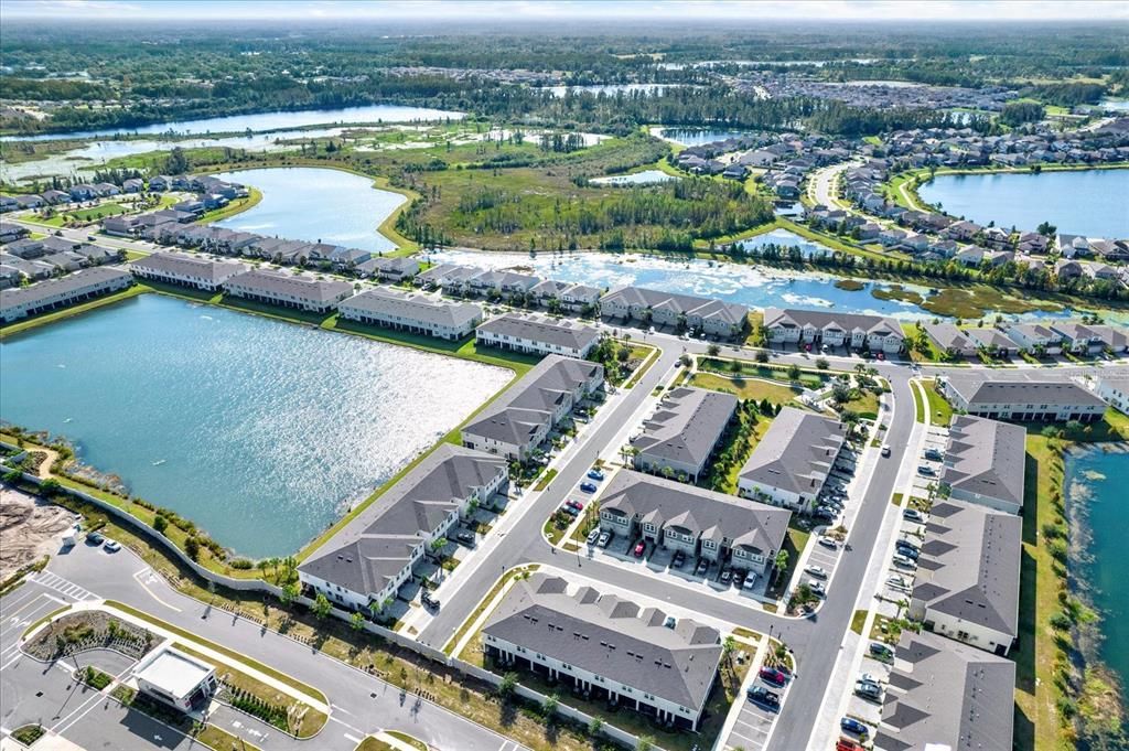 En Renta: $2,650 (3 camas, 2 baños, 2100 Pies cuadrados)