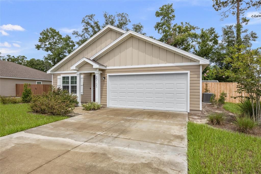 En Venta: $339,500 (4 camas, 2 baños, 1602 Pies cuadrados)