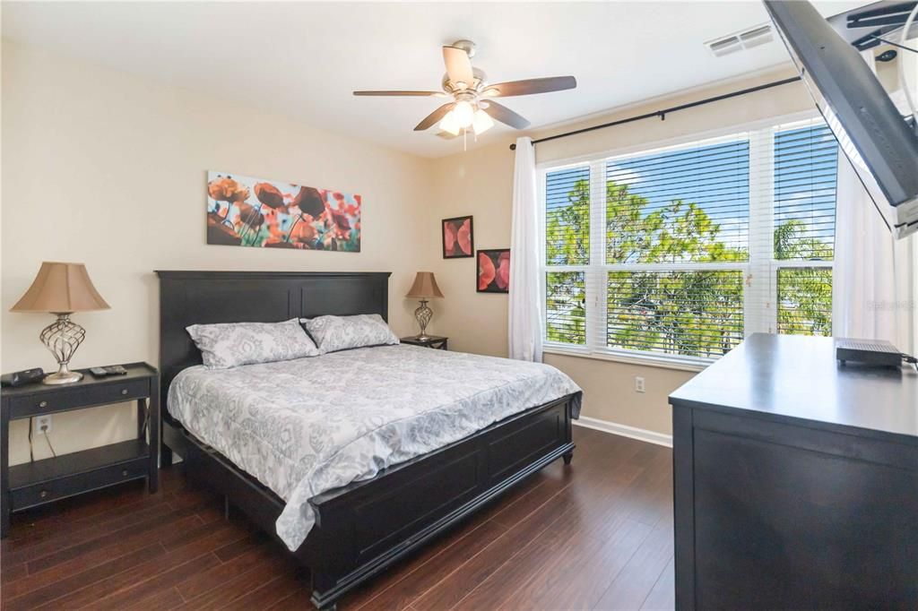 For Rent: $3,000 (3 beds, 3 baths, 1771 Square Feet)