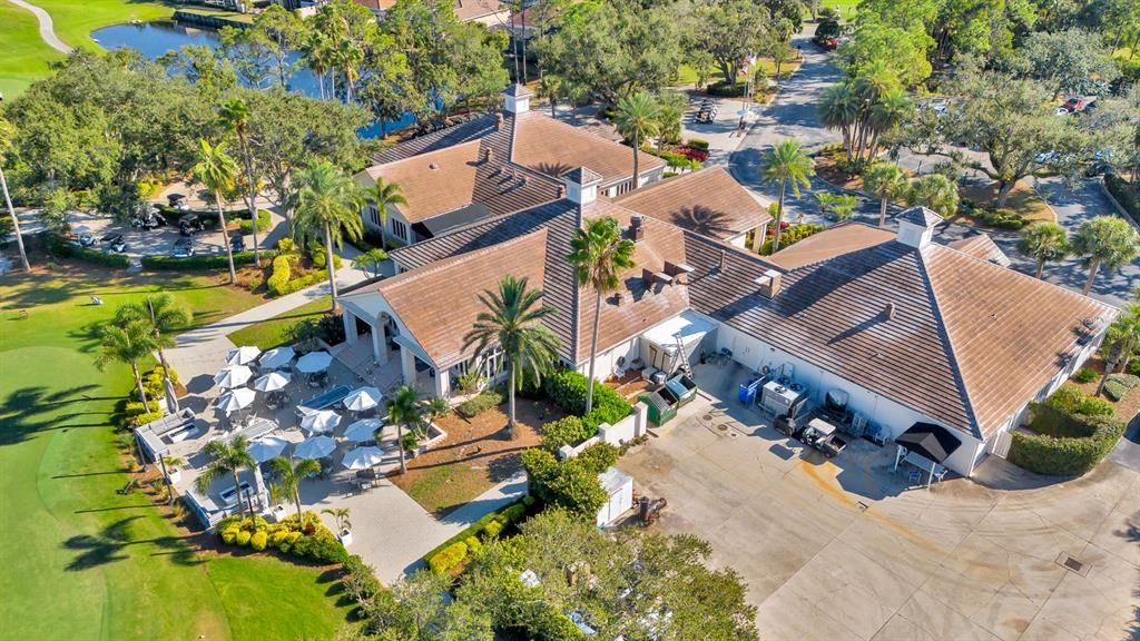 En Venta: $1,045,000 (5 camas, 4 baños, 3336 Pies cuadrados)