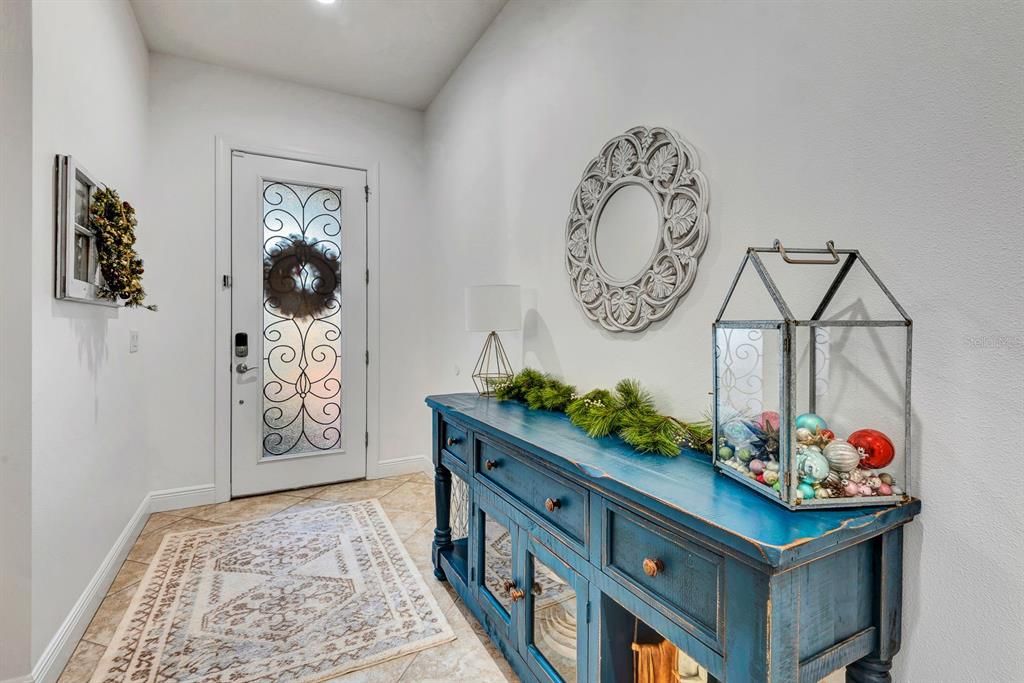 En Venta: $1,045,000 (5 camas, 4 baños, 3336 Pies cuadrados)