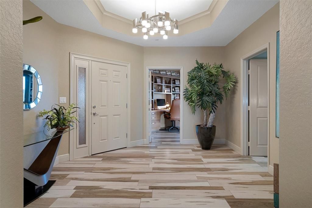 En Venta: $2,399,000 (3 camas, 2 baños, 3028 Pies cuadrados)