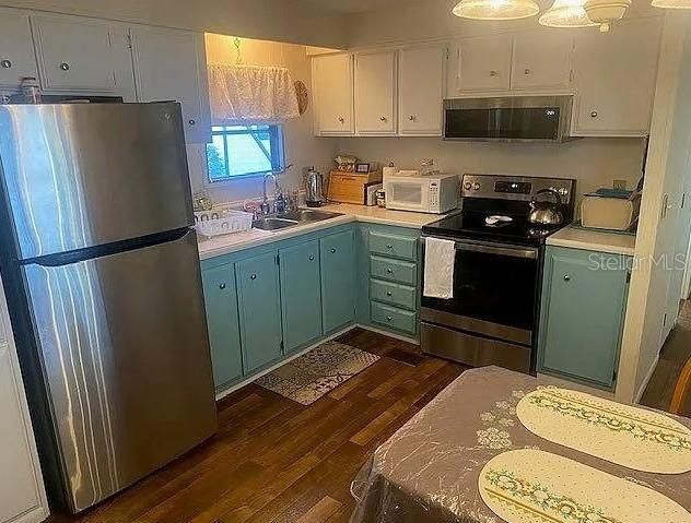 For Sale: $50,000 (2 beds, 2 baths, 750 Square Feet)