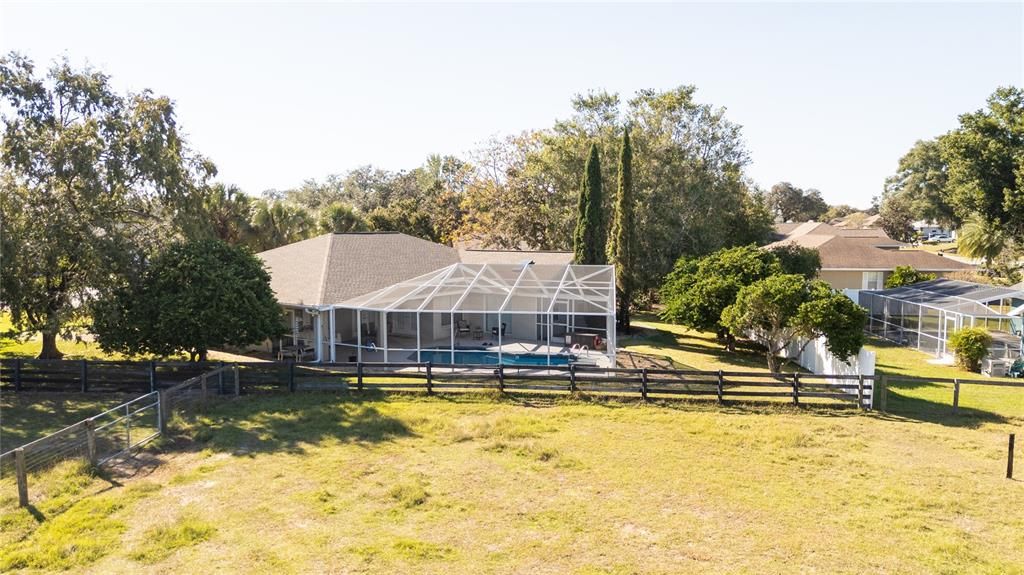 For Sale: $449,900 (4 beds, 2 baths, 2122 Square Feet)