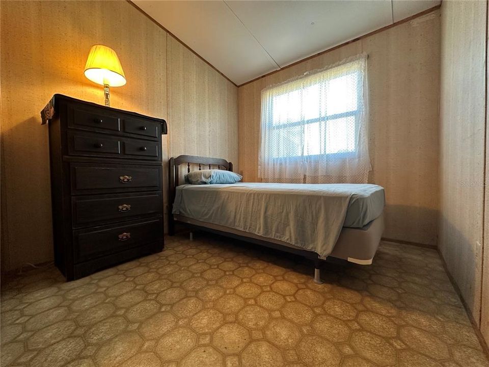 待售: $150,000 (2 贝兹, 1 浴室, 728 平方英尺)