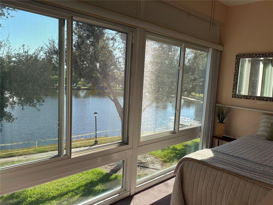 For Sale: $79,900 (1 beds, 1 baths, 608 Square Feet)