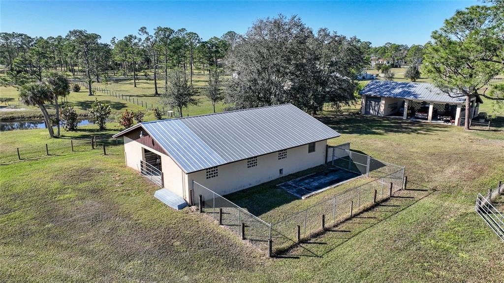 For Sale: $895,000 (3 beds, 2 baths, 2355 Square Feet)