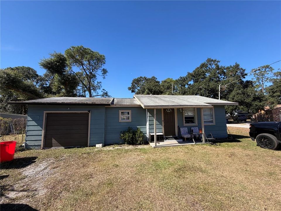 For Rent: $2,175 (3 beds, 2 baths, 1056 Square Feet)