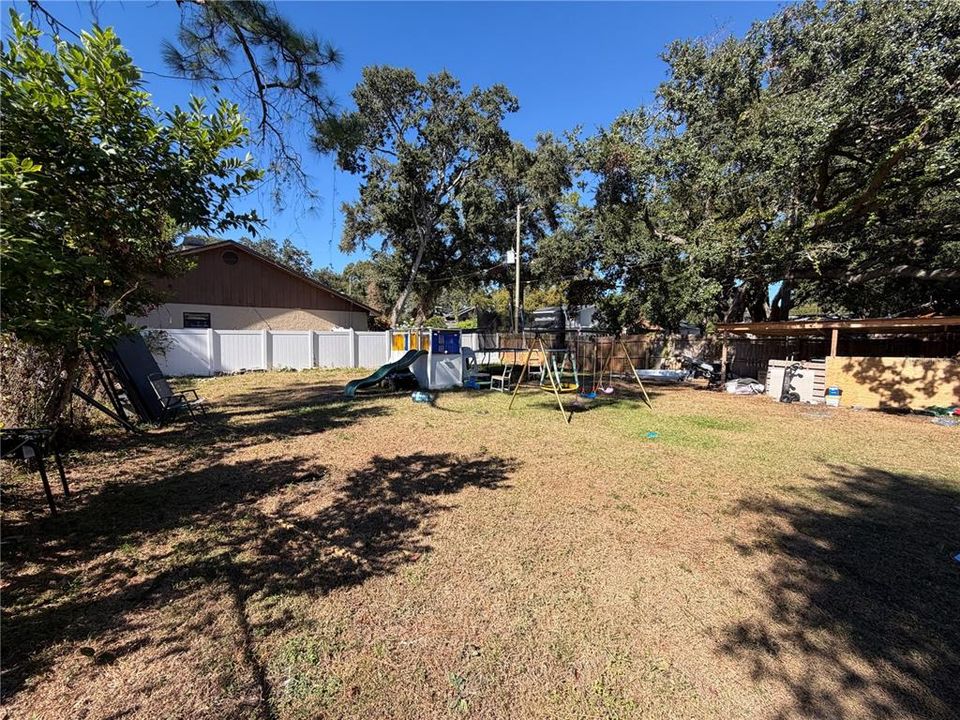 For Rent: $2,175 (3 beds, 2 baths, 1056 Square Feet)