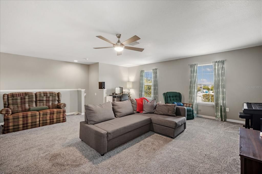 Active With Contract: $499,000 (4 beds, 2 baths, 2952 Square Feet)