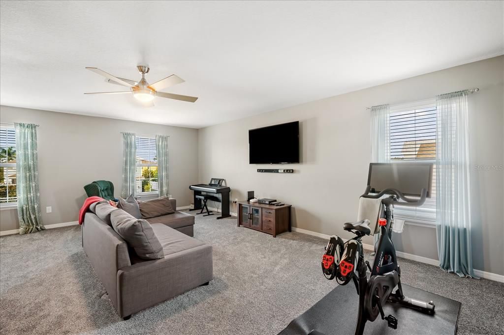 Active With Contract: $499,000 (4 beds, 2 baths, 2952 Square Feet)