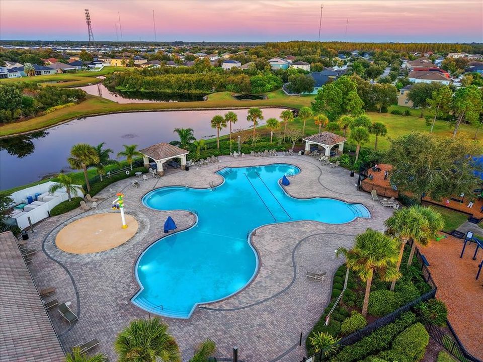 Active With Contract: $499,000 (4 beds, 2 baths, 2952 Square Feet)