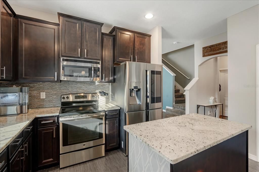 Active With Contract: $499,000 (4 beds, 2 baths, 2952 Square Feet)