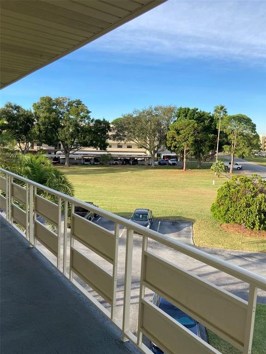 На продажу: $100,000 (2 спален, 2 ванн, 1245 Квадратных фут)