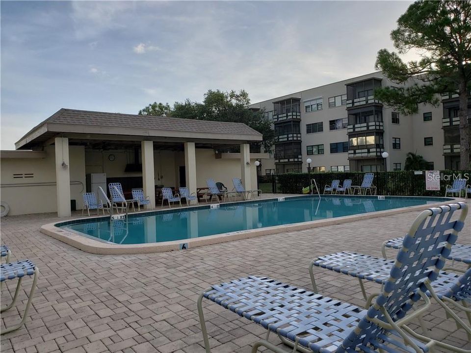 На продажу: $100,000 (2 спален, 2 ванн, 1245 Квадратных фут)