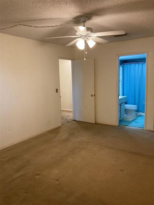 На продажу: $100,000 (2 спален, 2 ванн, 1245 Квадратных фут)