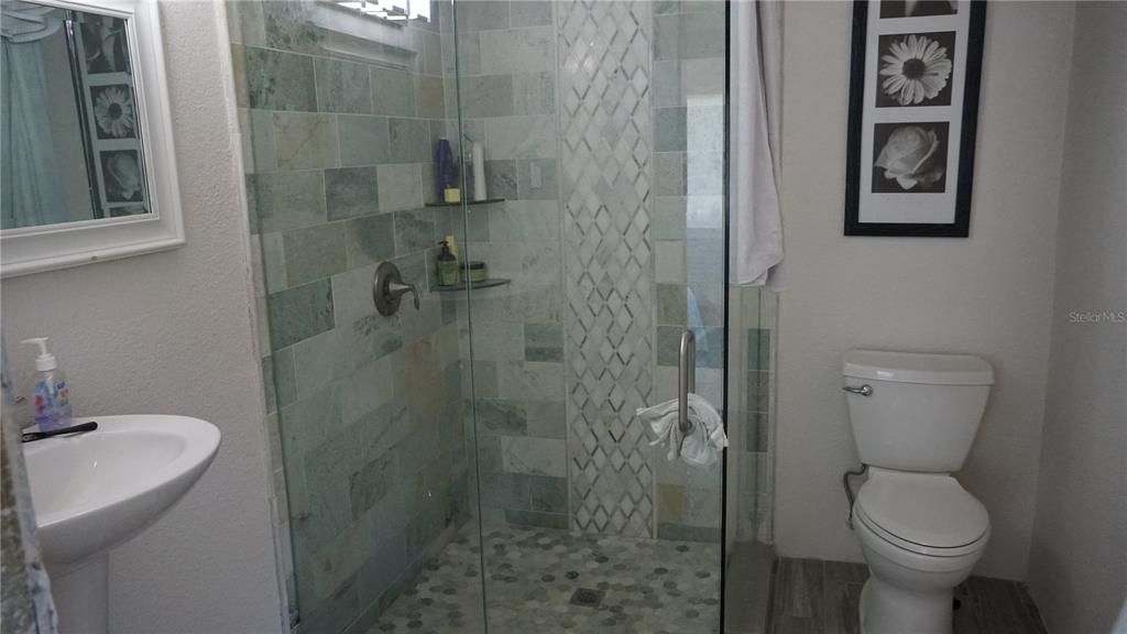 Active With Contract: $175,000 (3 beds, 2 baths, 1447 Square Feet)