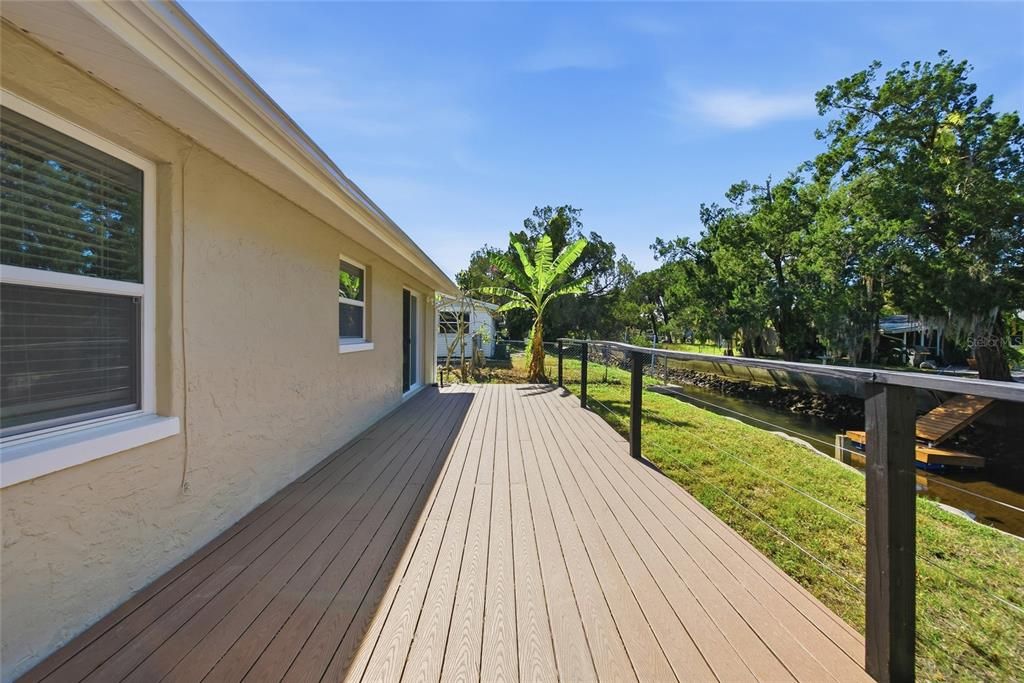 For Sale: $455,900 (2 beds, 1 baths, 1056 Square Feet)