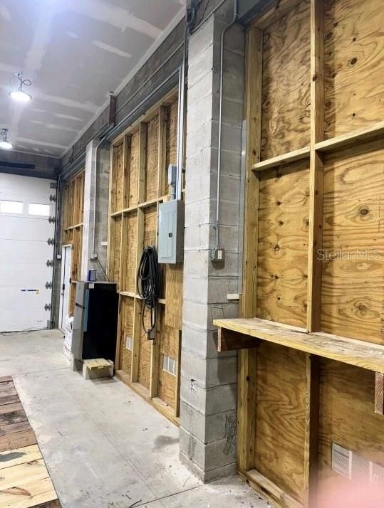 For Sale: $455,900 (2 beds, 1 baths, 1056 Square Feet)