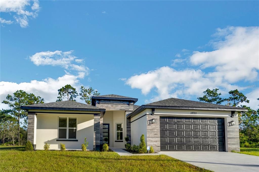 For Sale: $709,900 (4 beds, 2 baths, 2245 Square Feet)