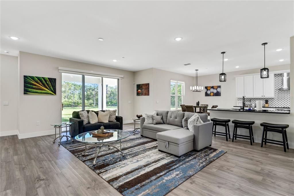 For Sale: $709,900 (4 beds, 2 baths, 2245 Square Feet)